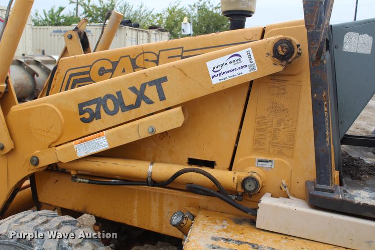 image for item DA4923 1996 Case 570L XT landscape tractor