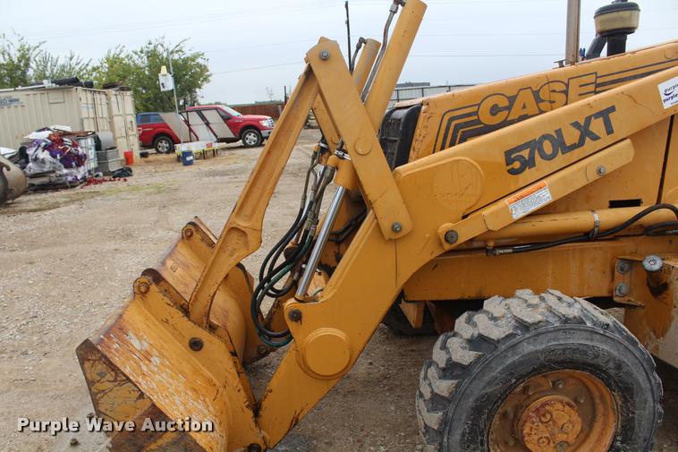 image for item DA4923 1996 Case 570L XT landscape tractor