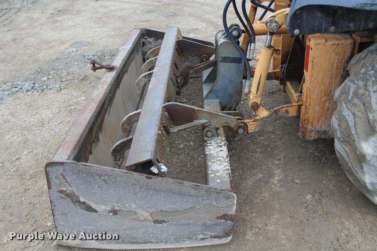 image for item DA4923 1996 Case 570L XT landscape tractor