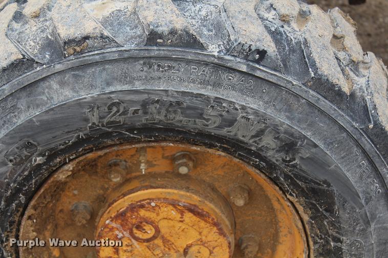 image for item DA4923 1996 Case 570L XT landscape tractor