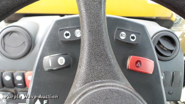 image for item DA8973 2013 Caterpillar 420F IT backhoe