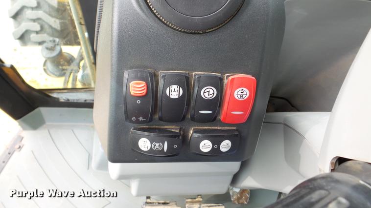 image for item DA8973 2013 Caterpillar 420F IT backhoe