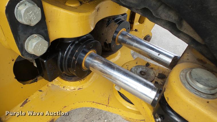 image for item DA8973 2013 Caterpillar 420F IT backhoe