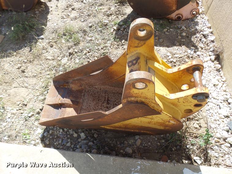 image for item DA9966 Gannon backhoe bucket