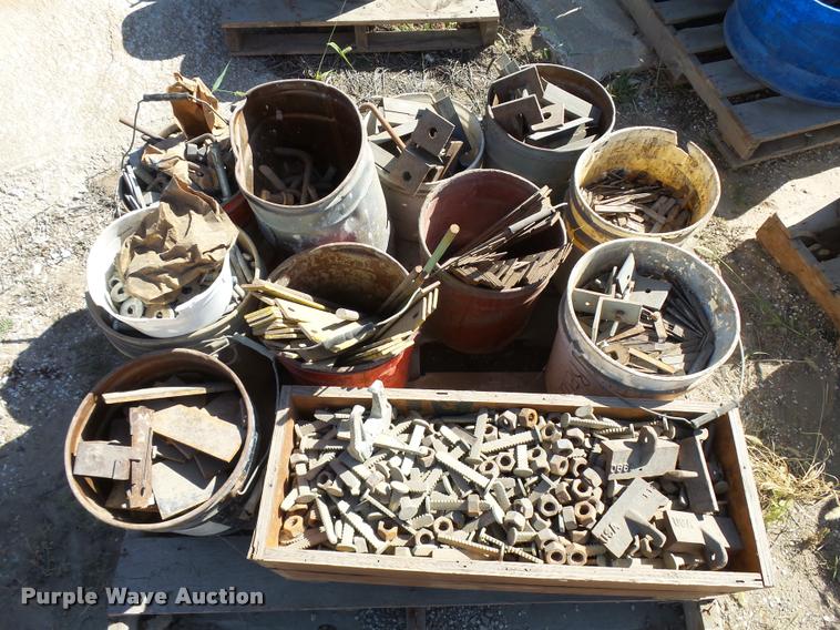 image for item DA9969 Wood and steel modular concrete forms