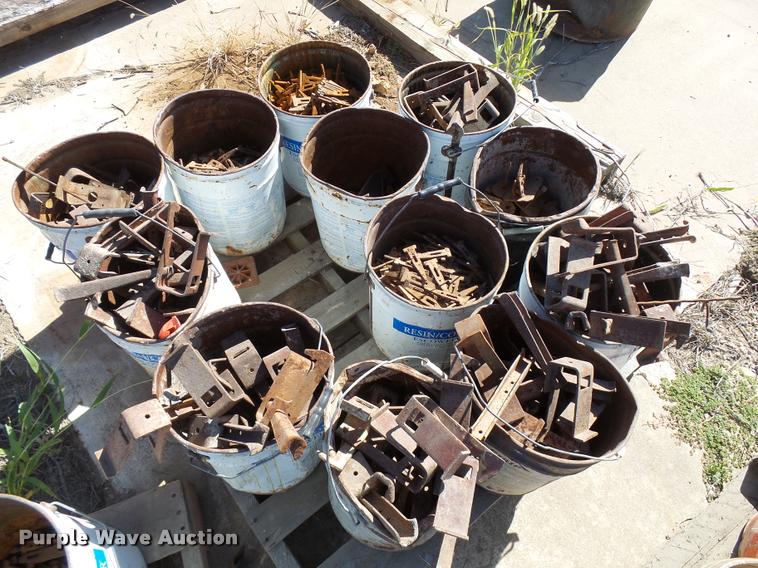 image for item DA9969 Wood and steel modular concrete forms