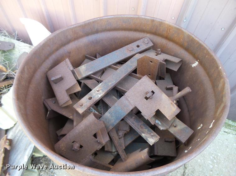 image for item DA9974 Steel concrete edge and curb forms