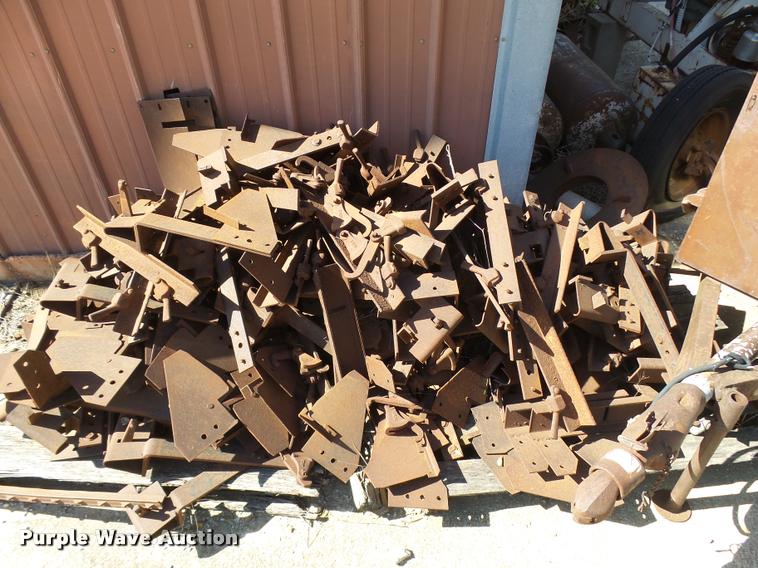 image for item DA9974 Steel concrete edge and curb forms