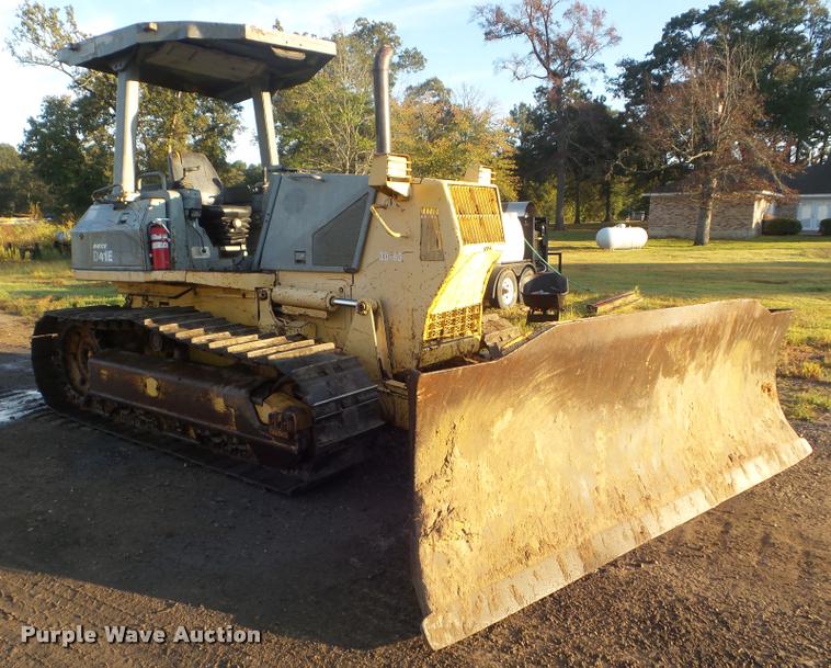 image for item DB3561 1999 Komatsu D41E-6 dozer