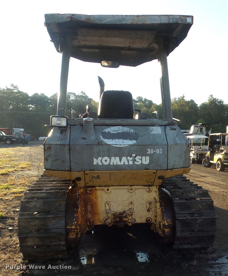 image for item DB3561 1999 Komatsu D41E-6 dozer