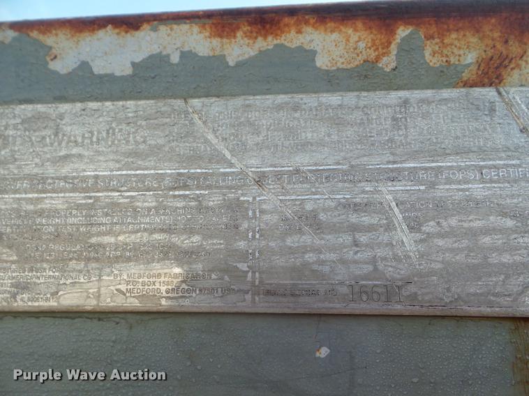 image for item DB3561 1999 Komatsu D41E-6 dozer