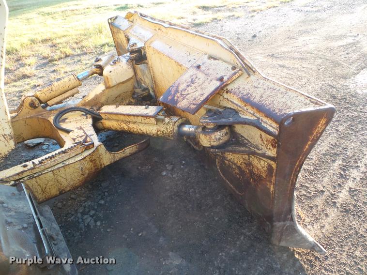 image for item DB3561 1999 Komatsu D41E-6 dozer