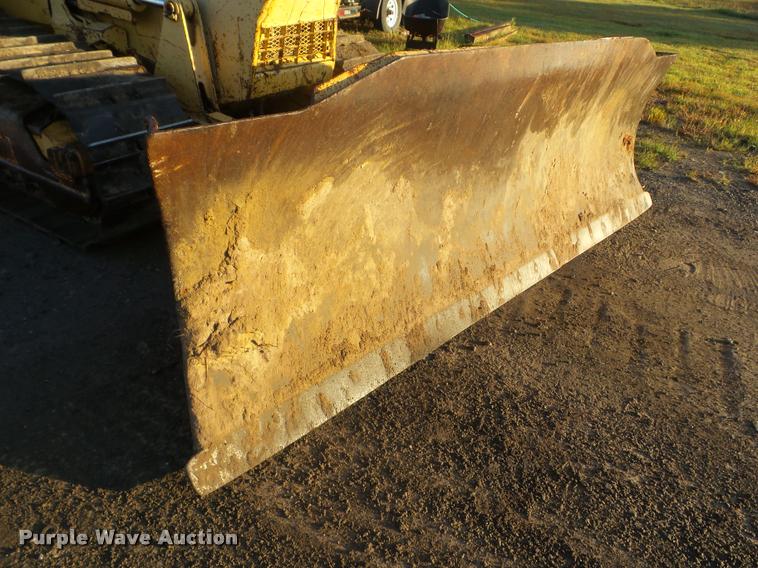 image for item DB3561 1999 Komatsu D41E-6 dozer