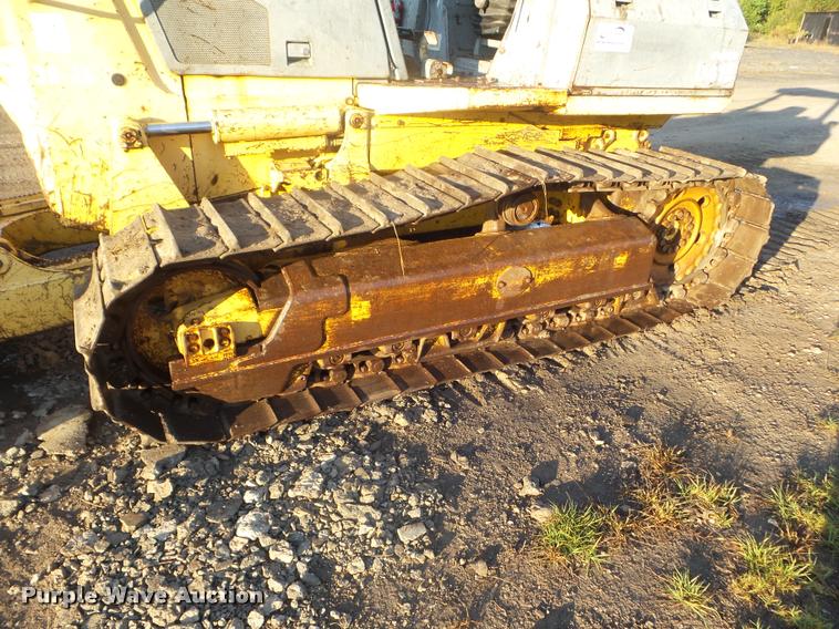 image for item DB3561 1999 Komatsu D41E-6 dozer