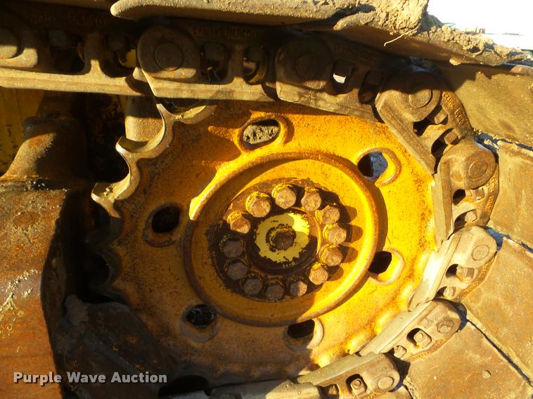 image for item DB3561 1999 Komatsu D41E-6 dozer