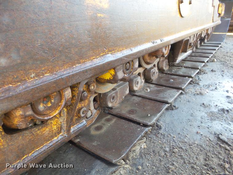 image for item DB3561 1999 Komatsu D41E-6 dozer