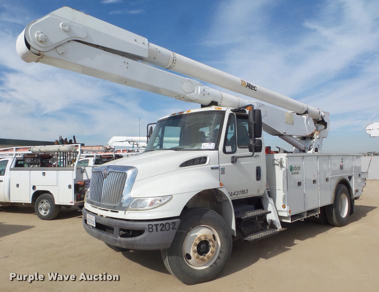 image for item DB3566 2009 International DuraStar 4300 bucket truck