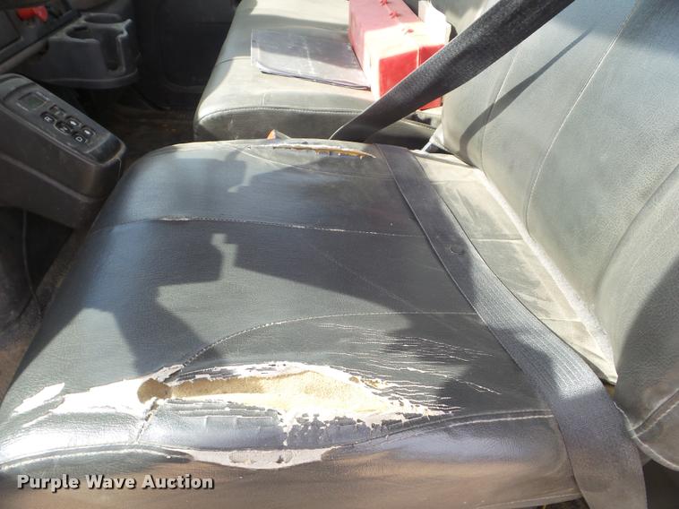 image for item DB3566 2009 International DuraStar 4300 bucket truck