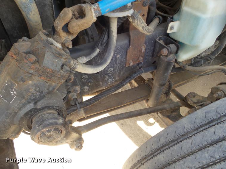 image for item DB3566 2009 International DuraStar 4300 bucket truck