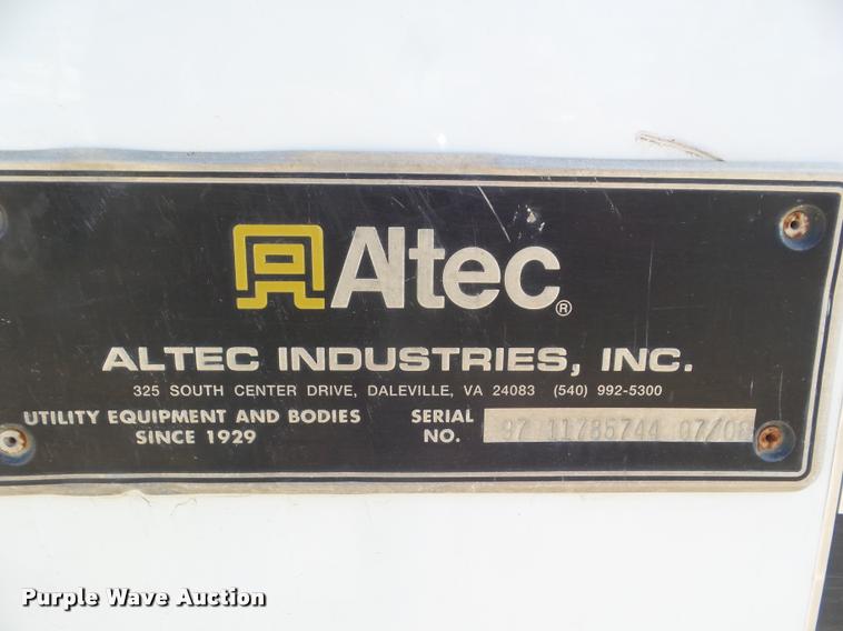 image for item DB3566 2009 International DuraStar 4300 bucket truck