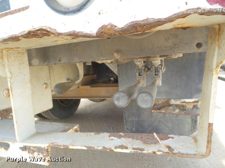 image for item DB3566 2009 International DuraStar 4300 bucket truck