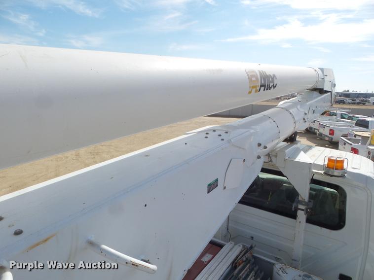 image for item DB3566 2009 International DuraStar 4300 bucket truck