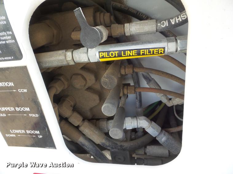 image for item DB3566 2009 International DuraStar 4300 bucket truck