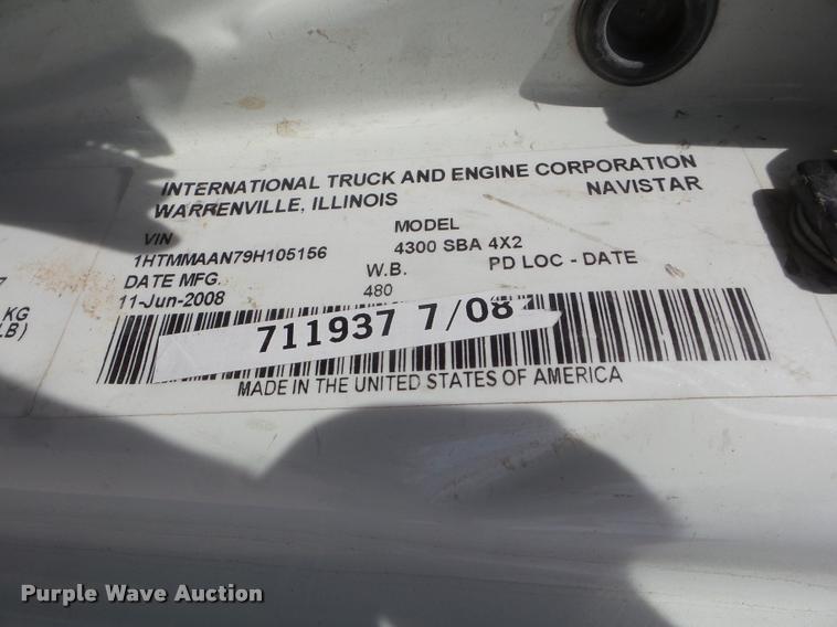 image for item DB3566 2009 International DuraStar 4300 bucket truck