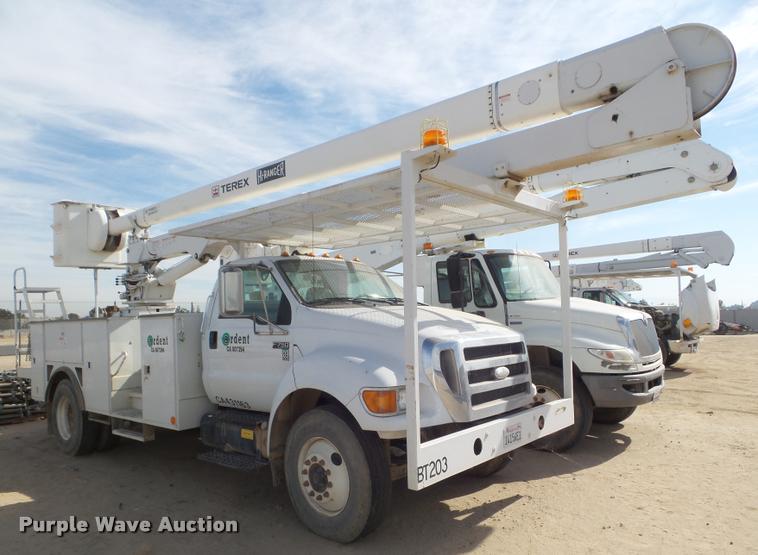 image for item DB3567 2007 Ford F750 Super Duty service truck