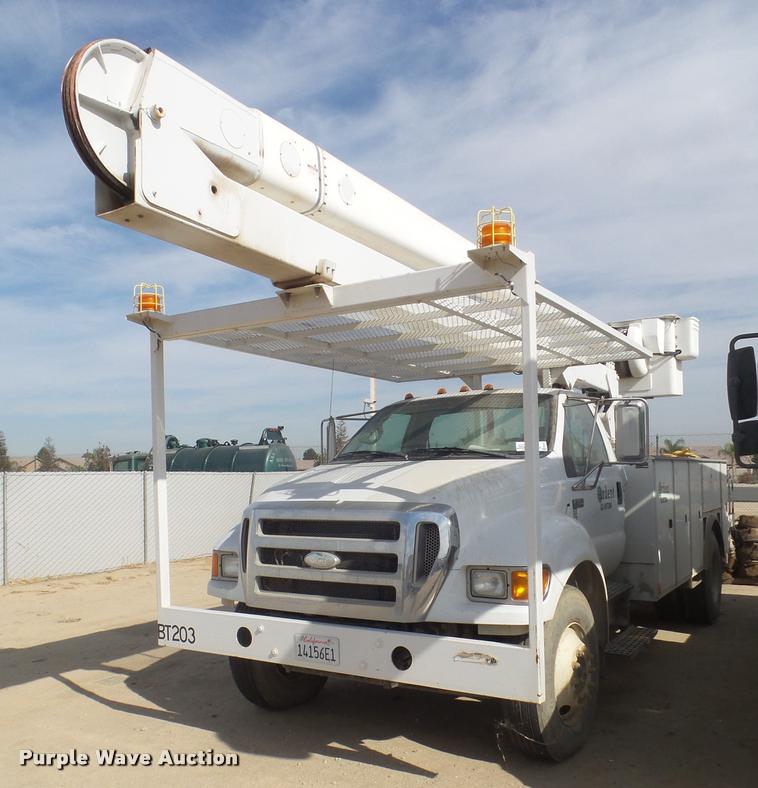 image for item DB3567 2007 Ford F750 Super Duty service truck