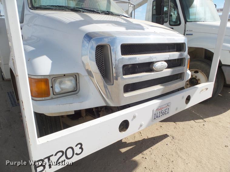 image for item DB3567 2007 Ford F750 Super Duty service truck