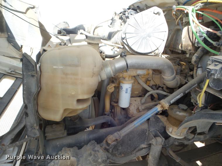 image for item DB3567 2007 Ford F750 Super Duty service truck