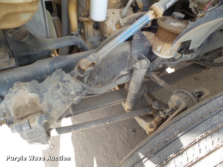 image for item DB3567 2007 Ford F750 Super Duty service truck