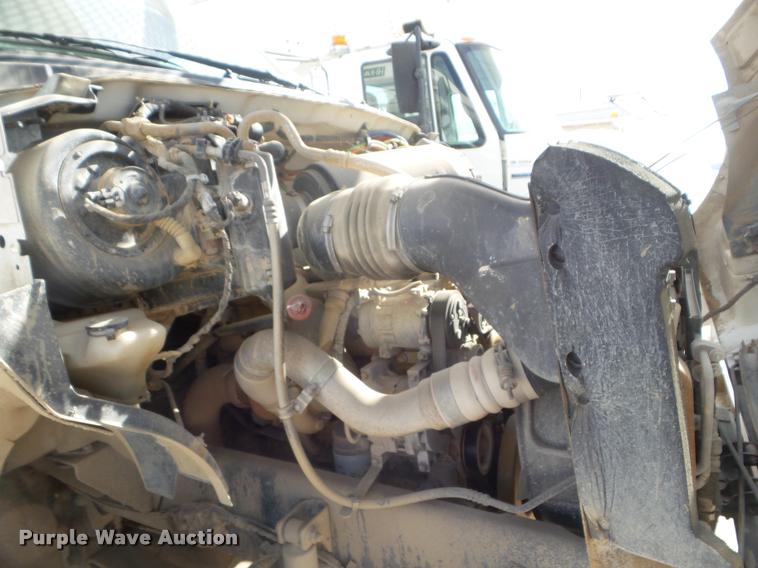 image for item DB3567 2007 Ford F750 Super Duty service truck