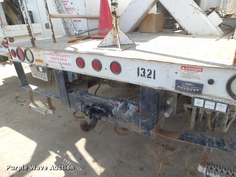 image for item DB3567 2007 Ford F750 Super Duty service truck