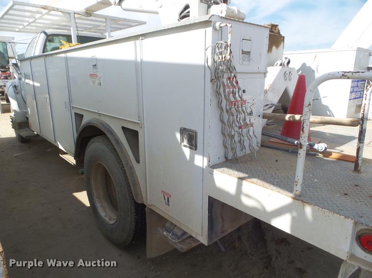 image for item DB3567 2007 Ford F750 Super Duty service truck