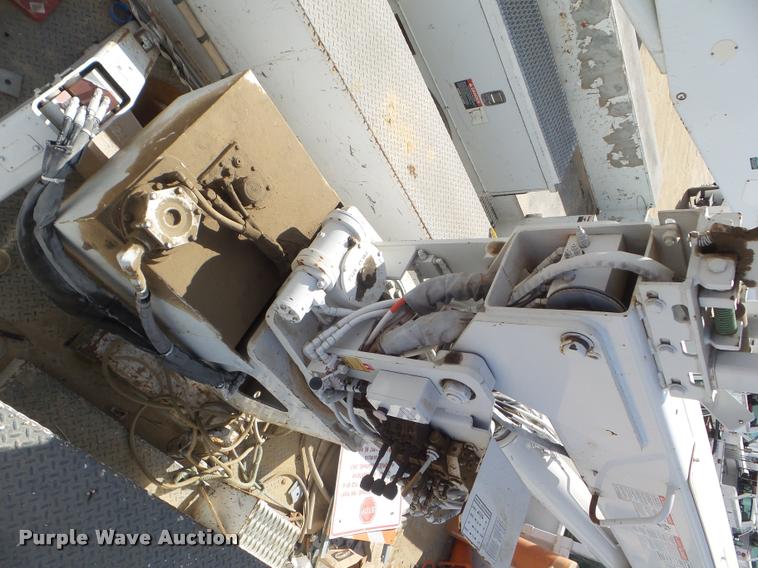 image for item DB3567 2007 Ford F750 Super Duty service truck