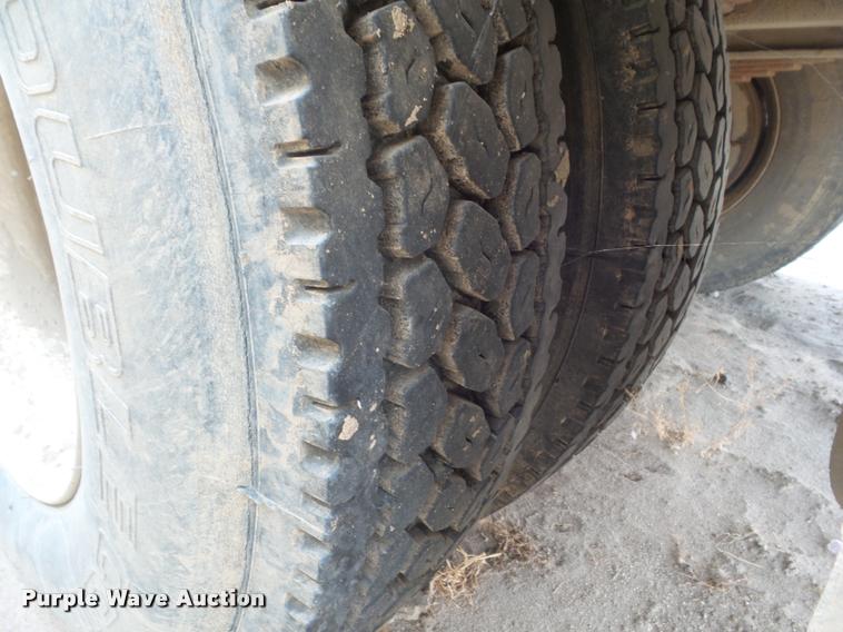 image for item DB3567 2007 Ford F750 Super Duty service truck