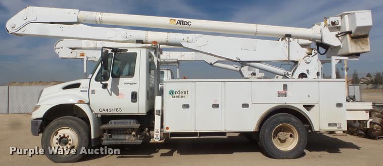 image for item DB3568 2009 International DuraStar 4300 bucket truck
