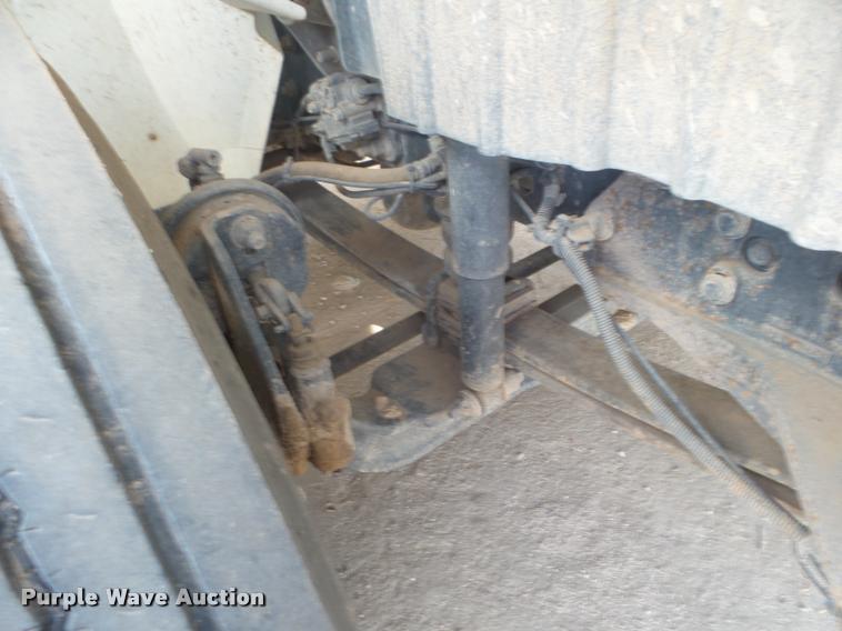 image for item DB3568 2009 International DuraStar 4300 bucket truck