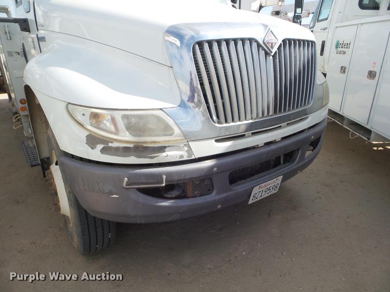 image for item DB3568 2009 International DuraStar 4300 bucket truck
