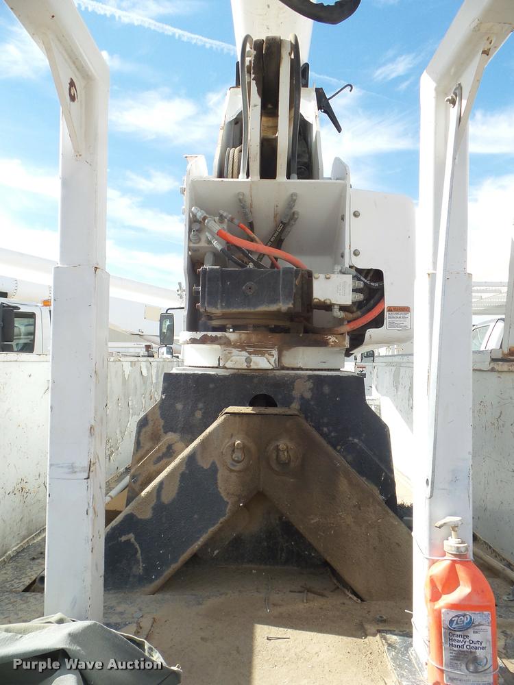 image for item DB3568 2009 International DuraStar 4300 bucket truck