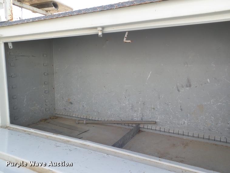 image for item DB3569 2007 International DuraStar 4300 bucket truck