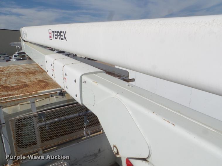 image for item DB3569 2007 International DuraStar 4300 bucket truck