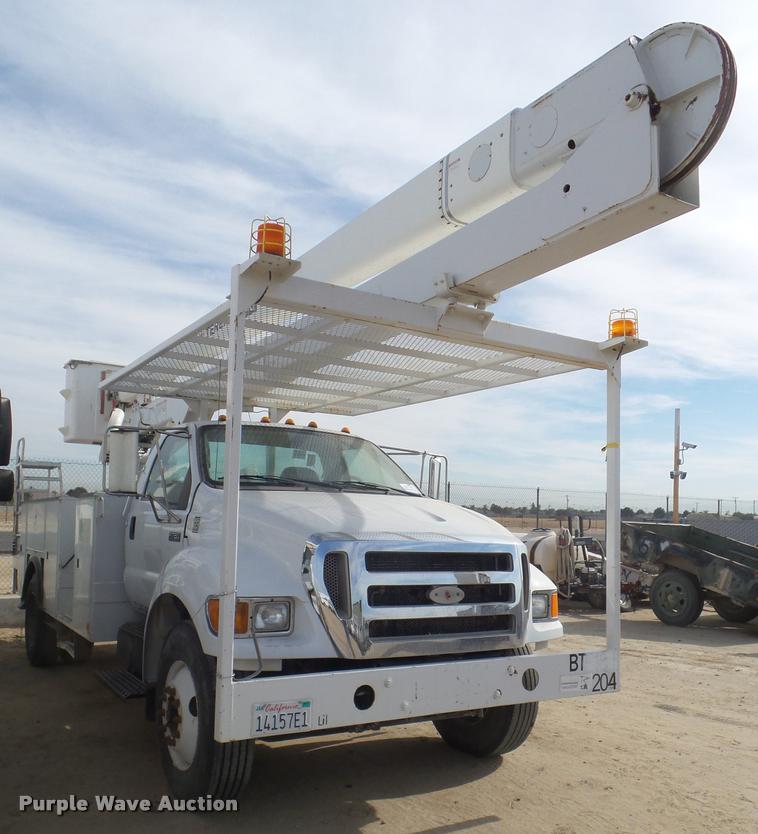 image for item DB3570 2007 Ford F750 Super Duty bucket truck