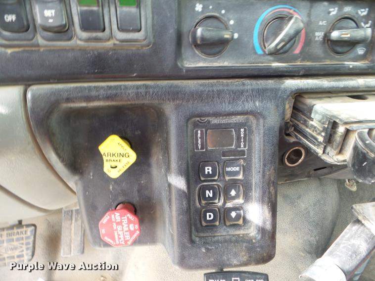 image for item DB3570 2007 Ford F750 Super Duty bucket truck