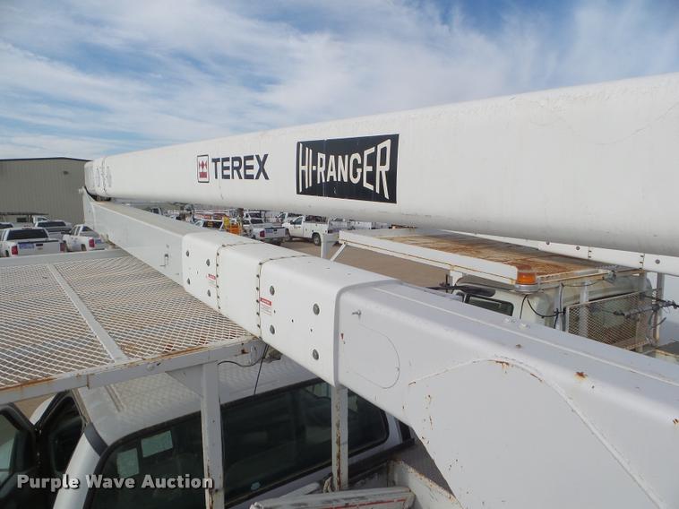 image for item DB3570 2007 Ford F750 Super Duty bucket truck