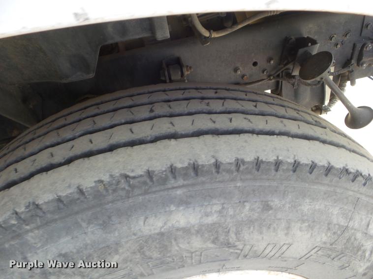 image for item DB3570 2007 Ford F750 Super Duty bucket truck