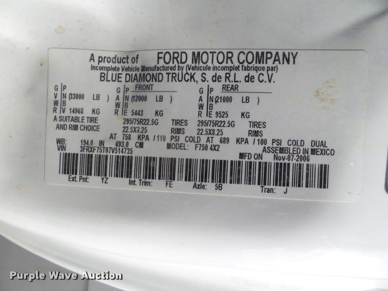 image for item DB3570 2007 Ford F750 Super Duty bucket truck