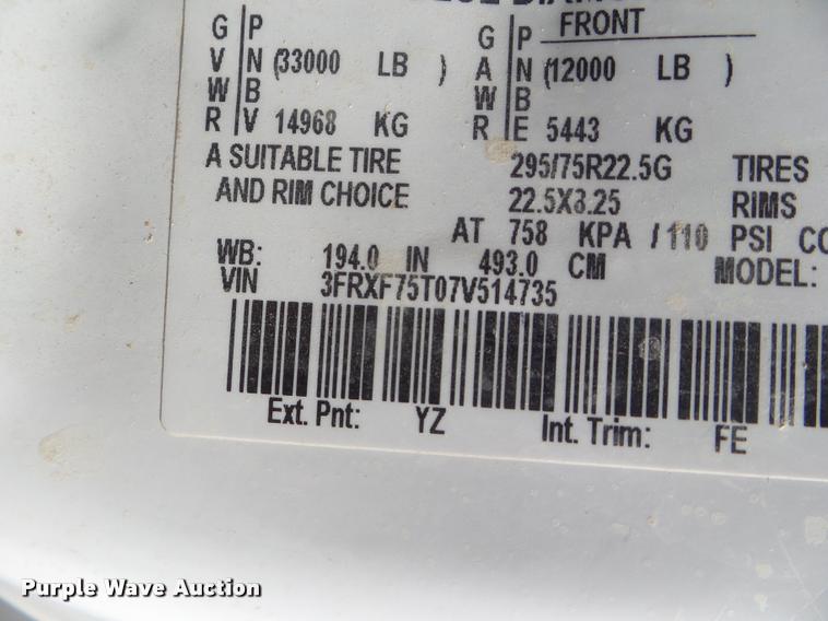 image for item DB3570 2007 Ford F750 Super Duty bucket truck